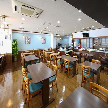 Country Hotel Takayama Такаяма Экстерьер фото