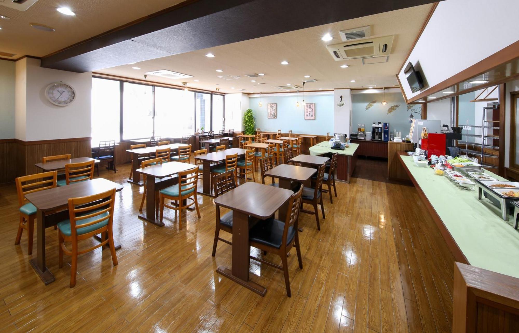 Country Hotel Takayama Такаяма Экстерьер фото