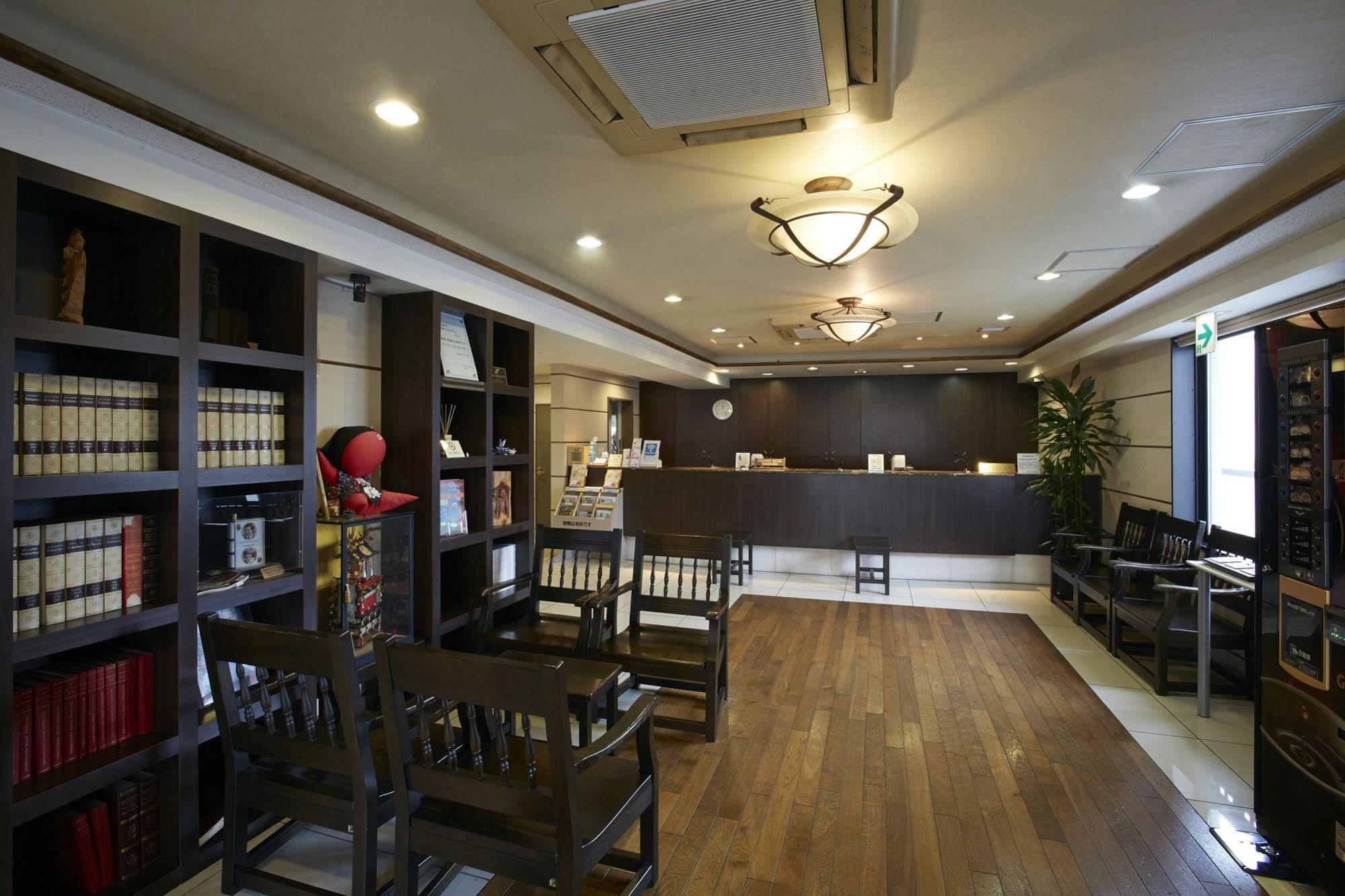 Country Hotel Takayama Такаяма Экстерьер фото