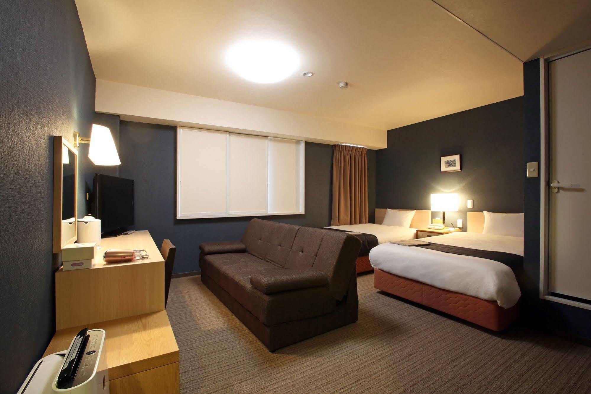 Country Hotel Takayama Такаяма Экстерьер фото
